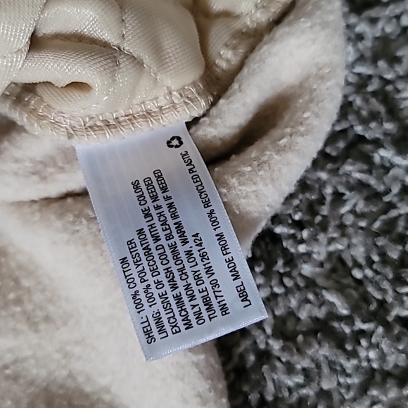 AWESOME CROP SWEATSHIRT With side quilt pattern - Picture 9 of 14